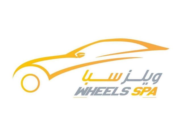 Luxury car auto repair shop in Dubai